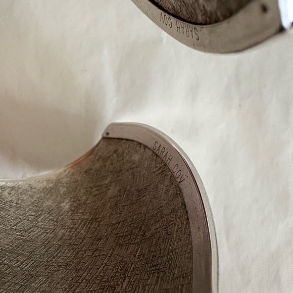 Vintage Sarah Coventry Bracelet Fashion Cuff in pewter from 1973 - Picture 9 of 10